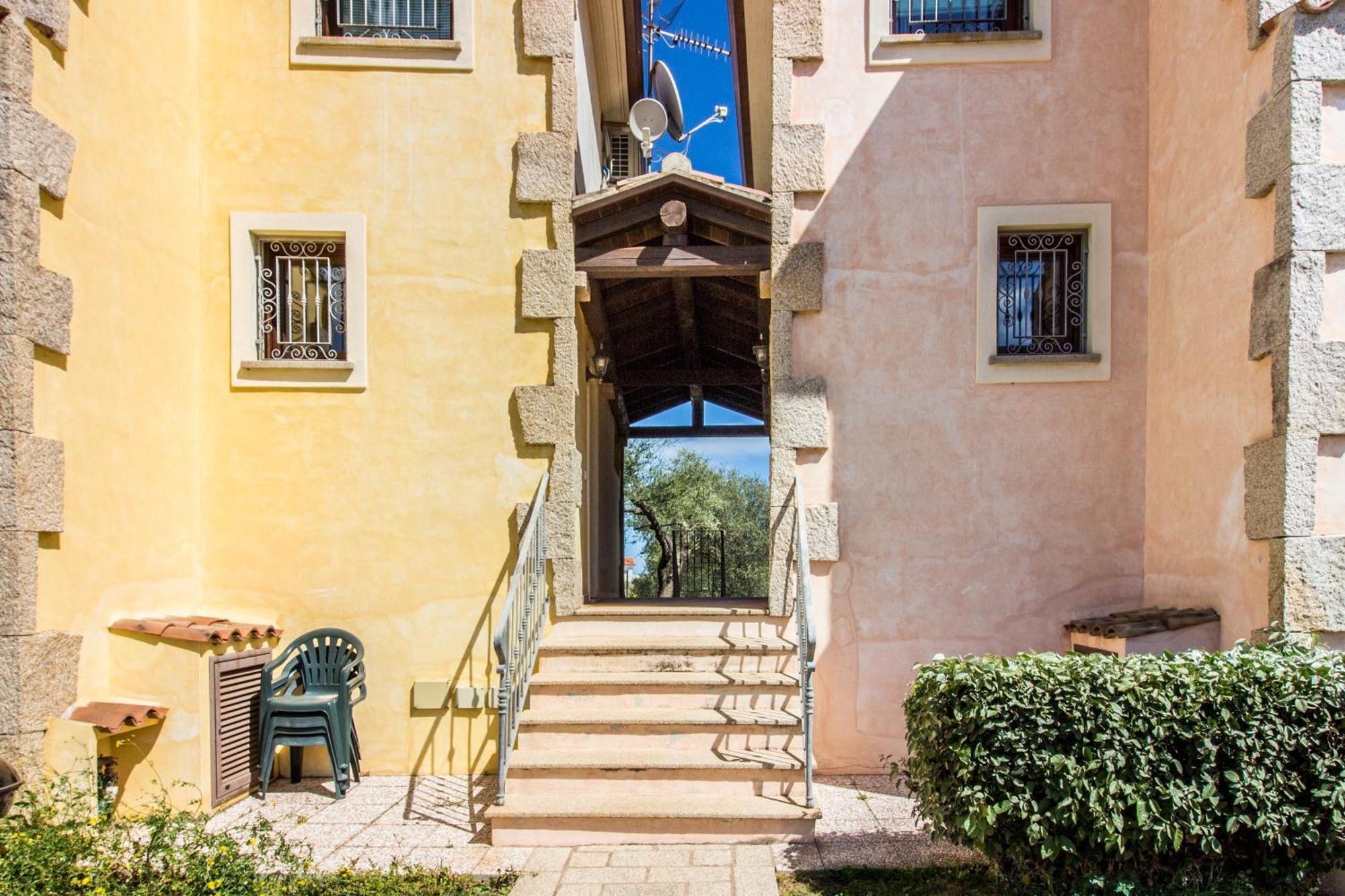 Вилла Rovo House, Pittulongu, Olbia, Sardinia Экстерьер фото